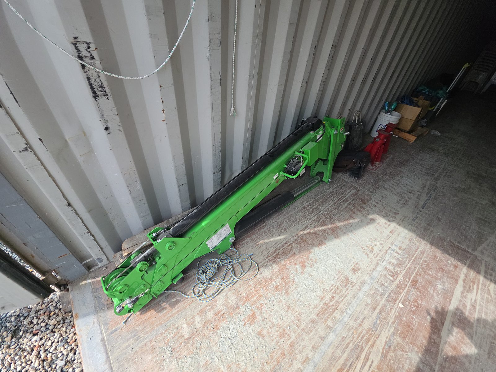Knuckle boom (telescopic jib) (2)