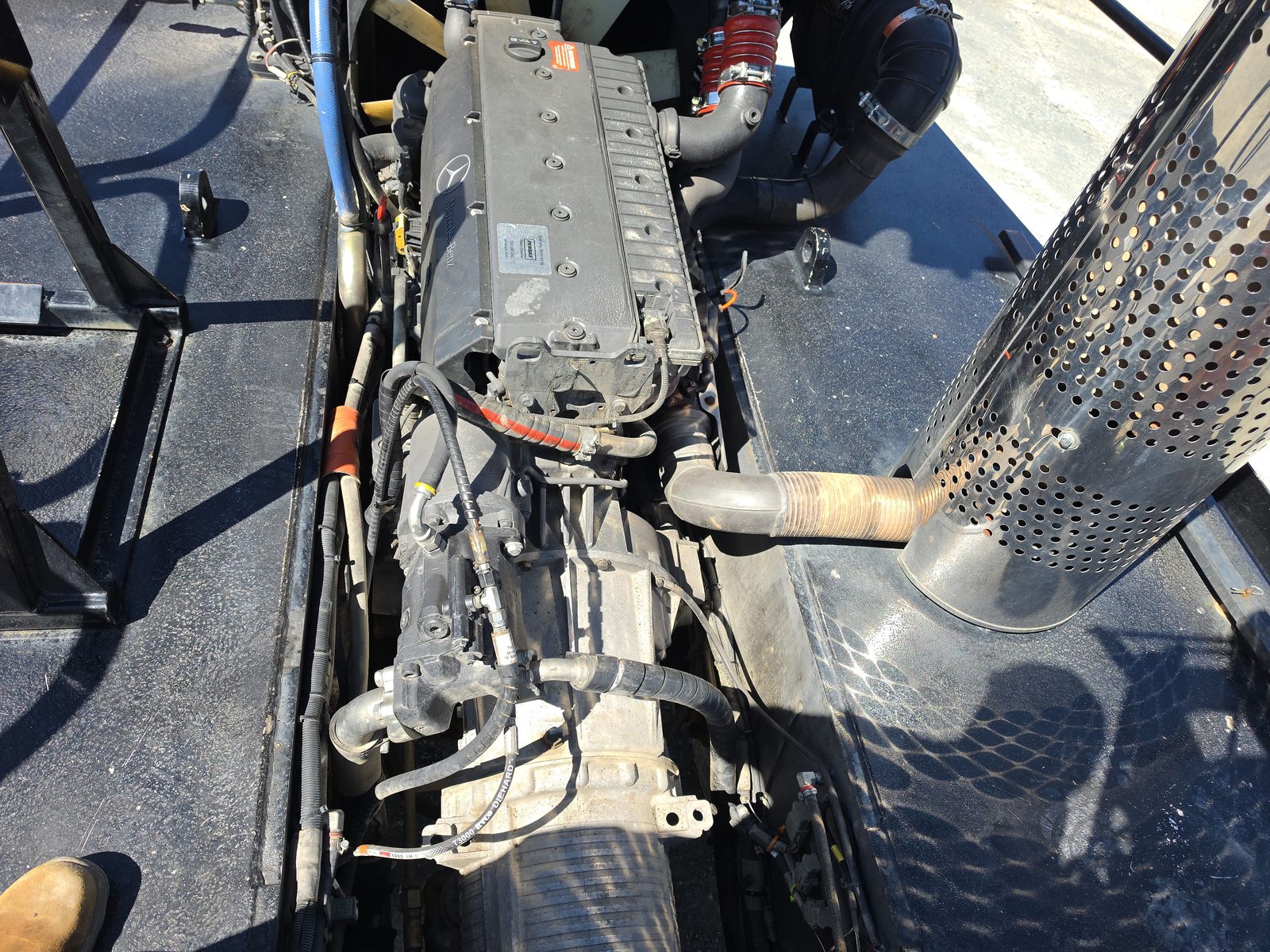 Photo of engine (2)
