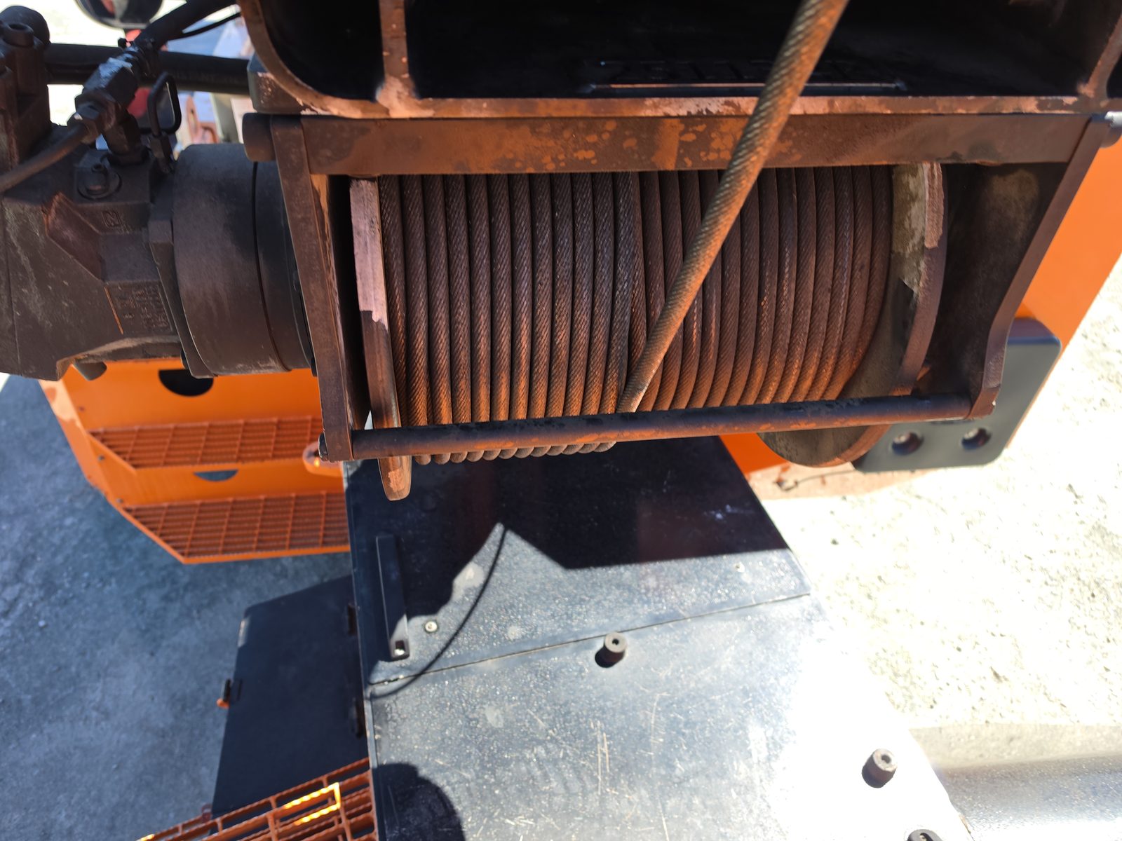 Winch & wire rope (1)