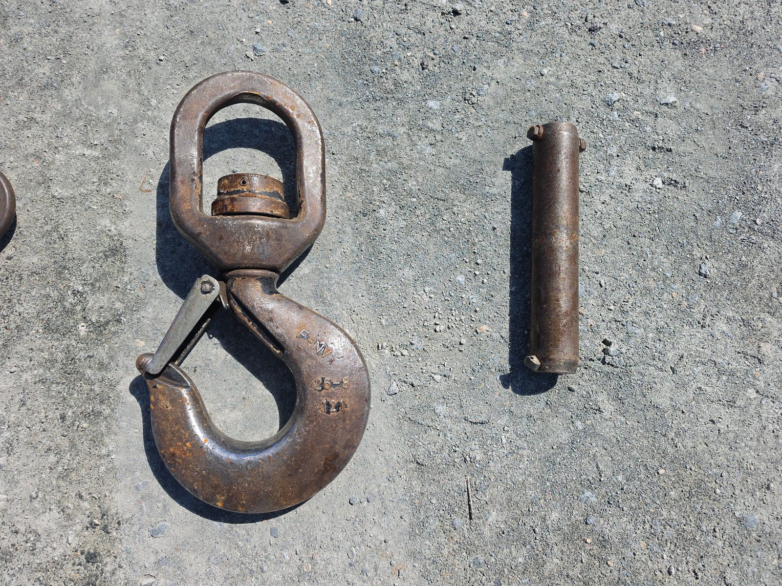 Hook No.1 photos