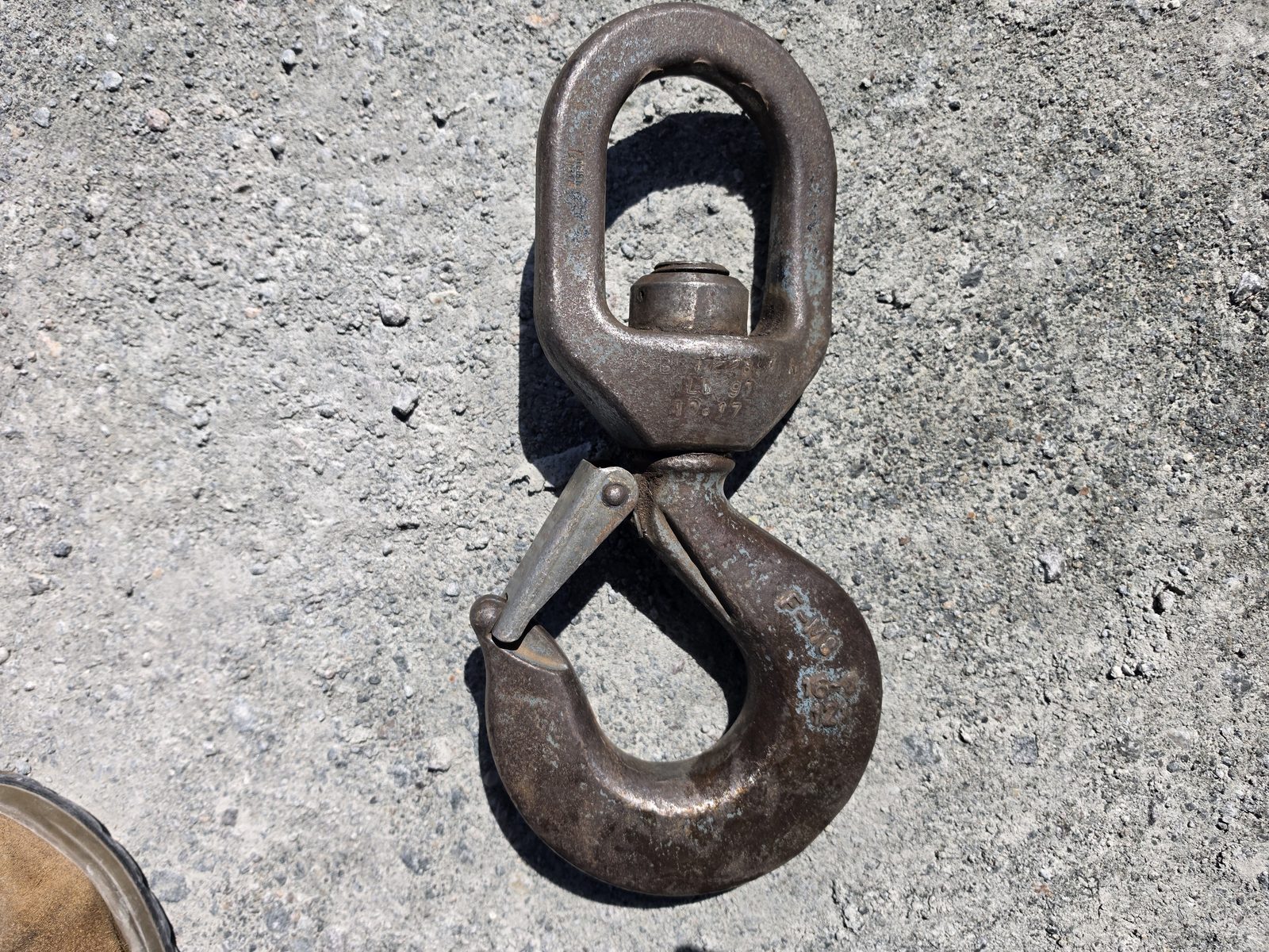 Hook No.2 photos