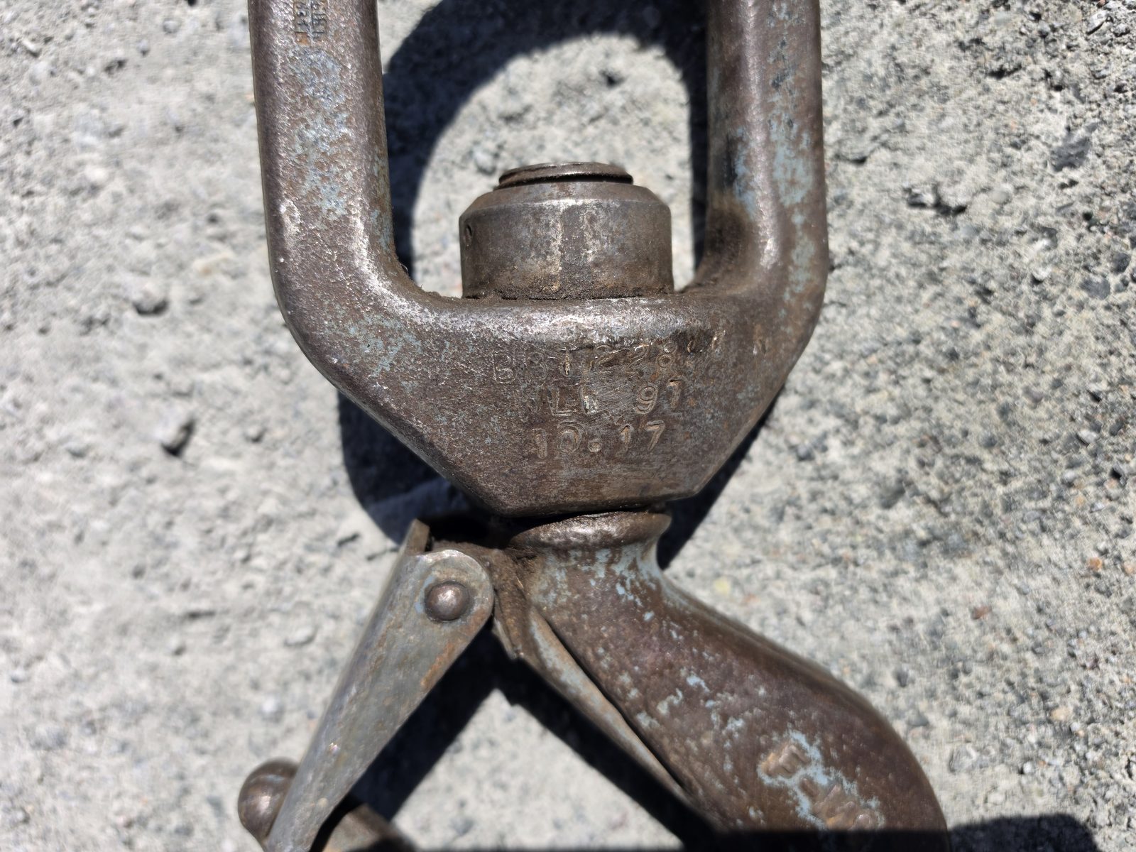 Hook No.2 ID plate